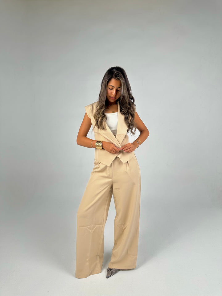 Tailored Vest in Beige
