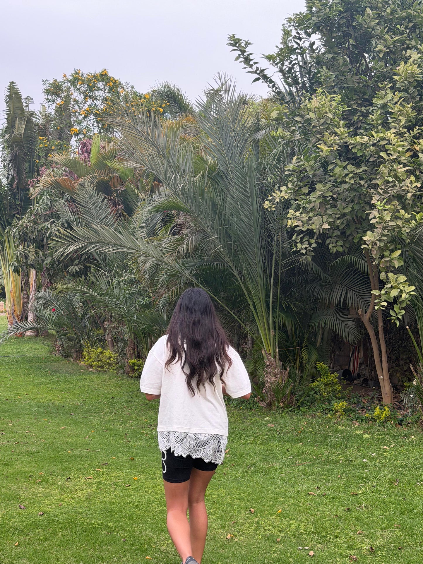 lace t shirt in white