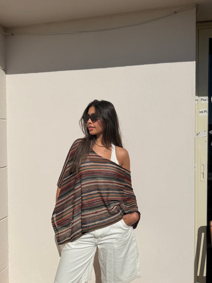 naika poncho in pink burgundy