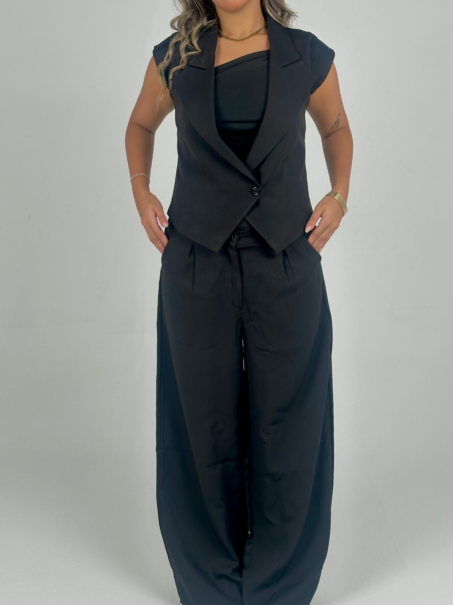 Tailored Vest in Black