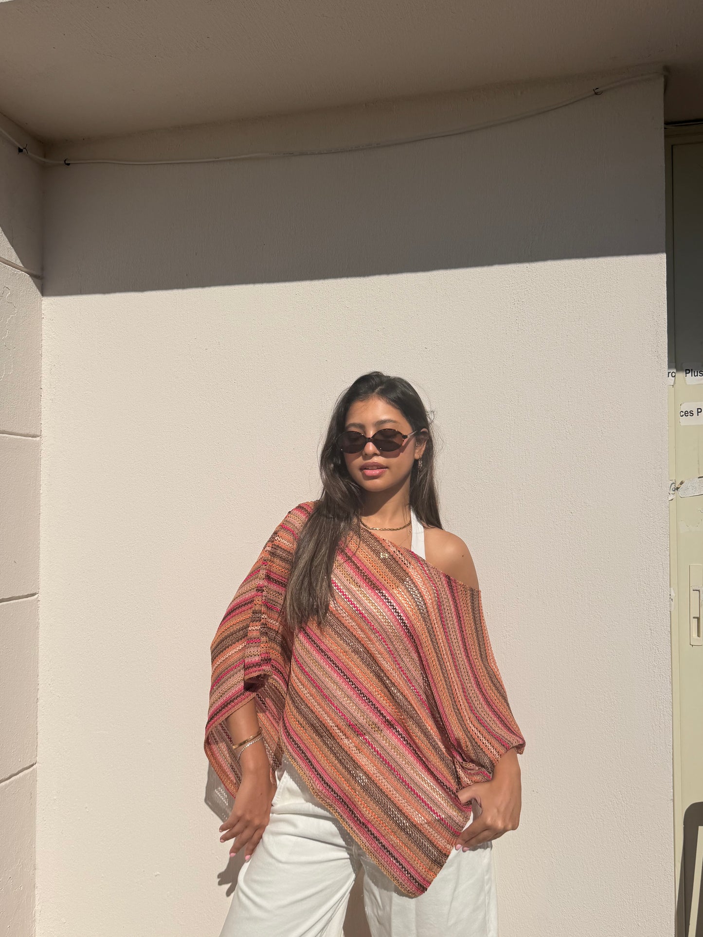 naika poncho in pink