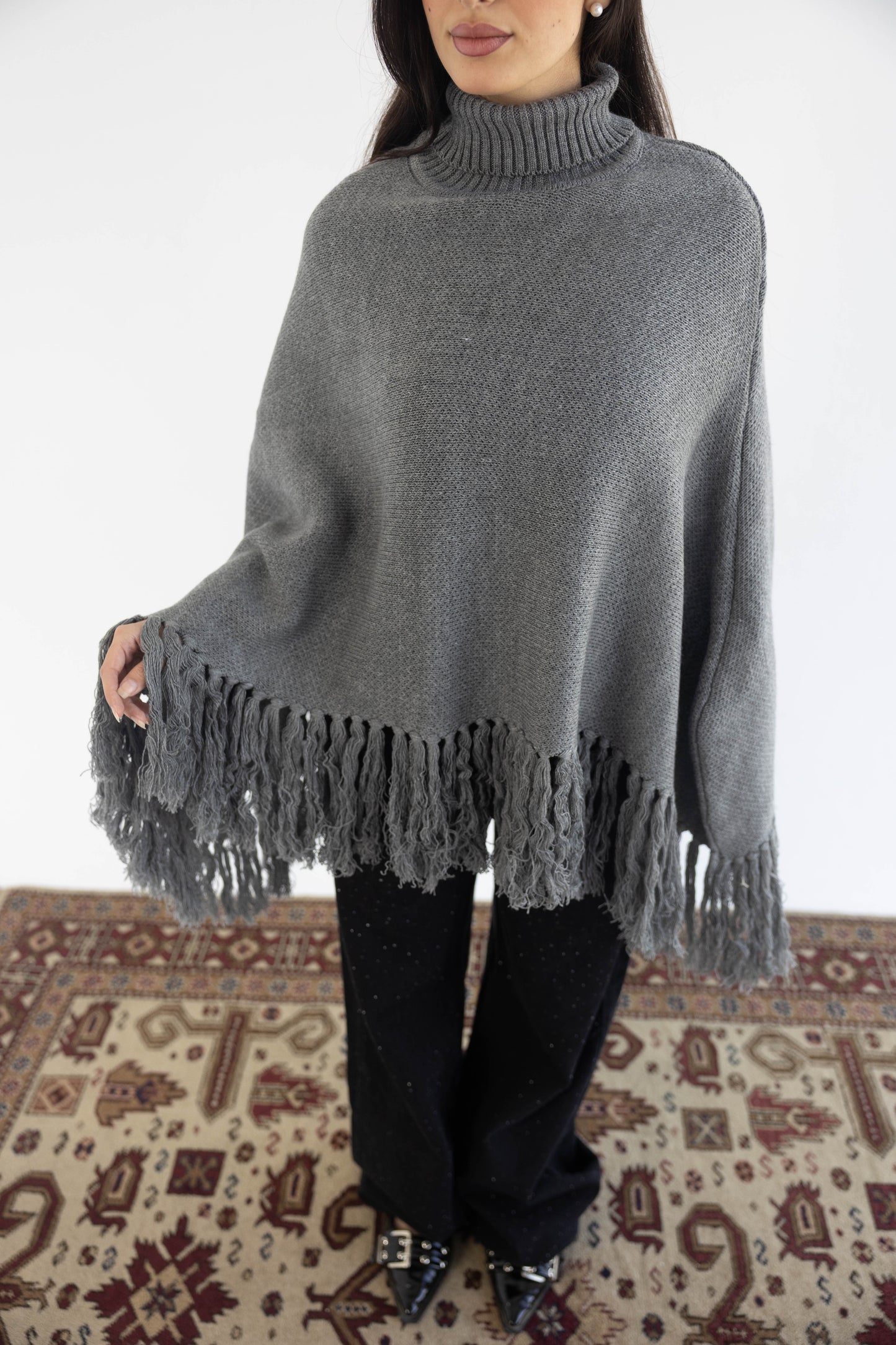 Poncho in Grey