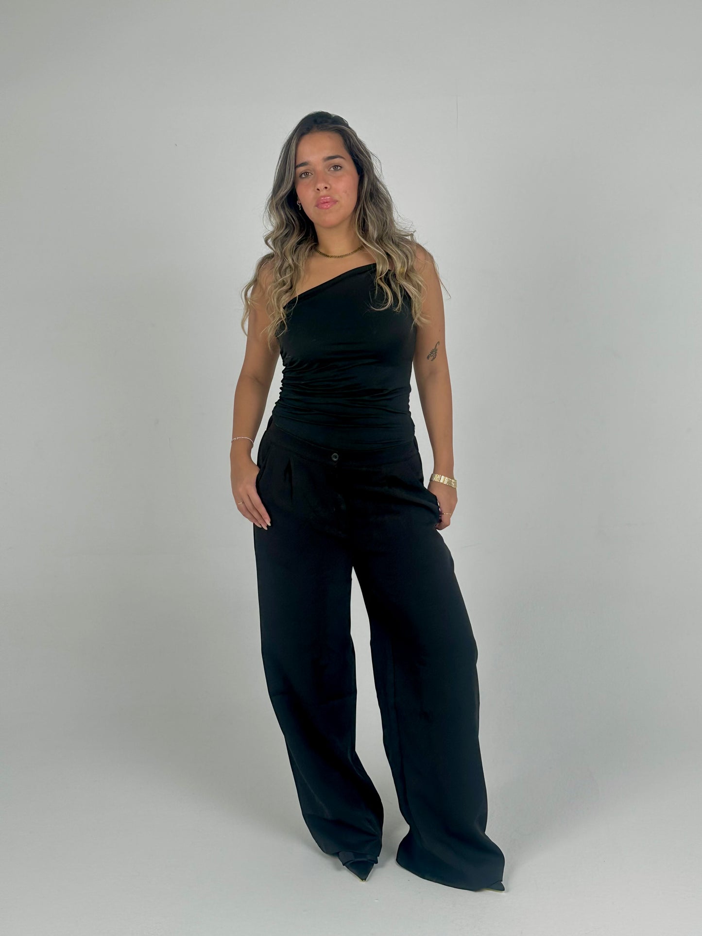 Tailored Pants in Black